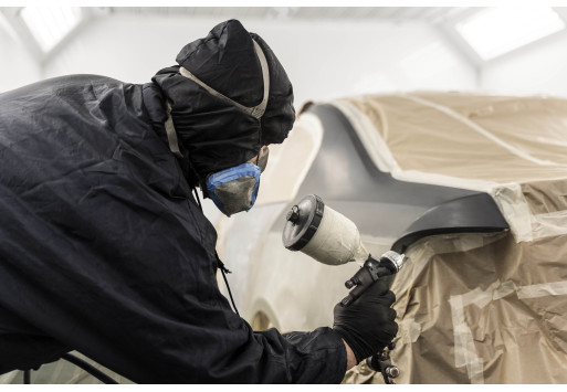 Taśmy do lakiernictwa – jak wybrać najlepszą? Kompletny poradnik dla fachowców