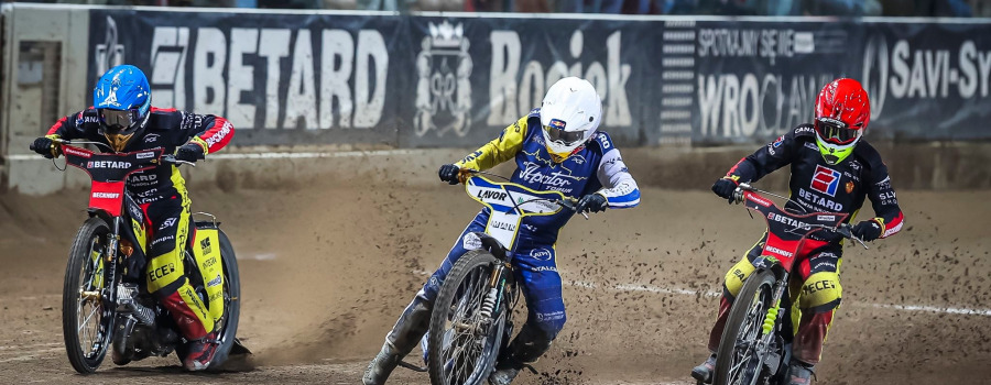 Robert Lambert Racing i KS Toruń w finale PGE Ekstraligi! Walka o złoto przed nami